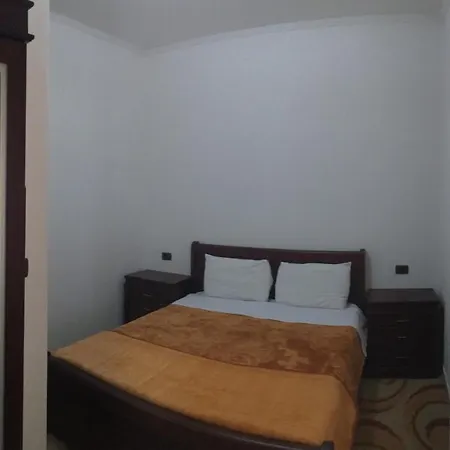 Julton Events מלון Domje