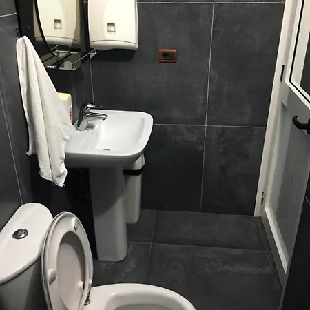 Szálloda Julton Events Domje